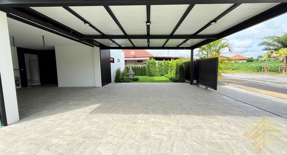À vendre 5 chambres maison à Sattahip, Chonburi
