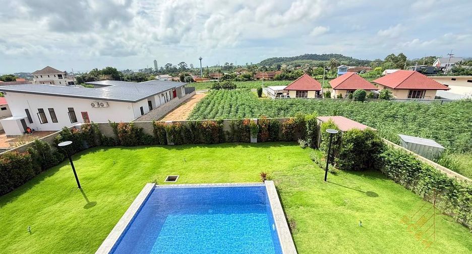 À vendre 5 chambres maison à Sattahip, Chonburi