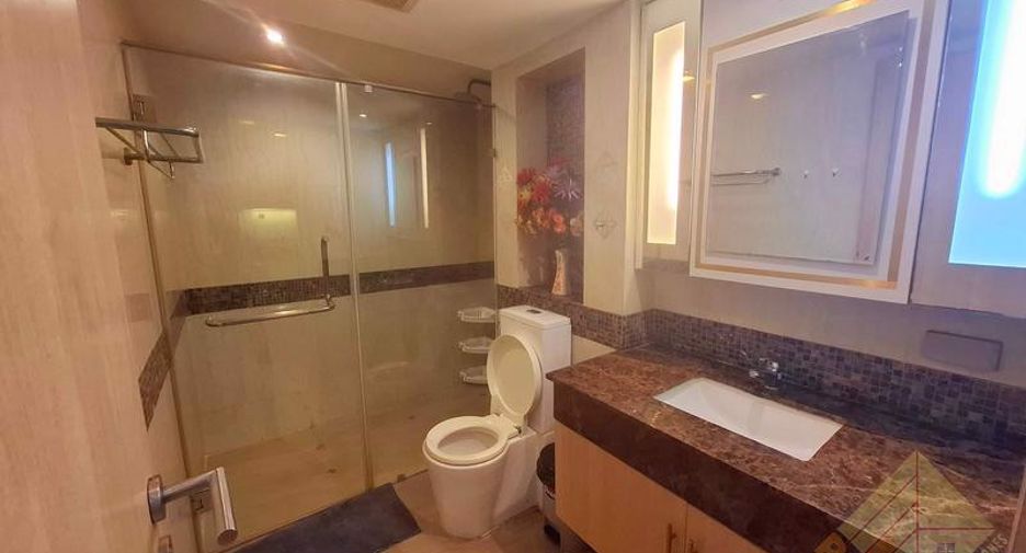 For sale 1 Beds condo in Pratumnak, Pattaya