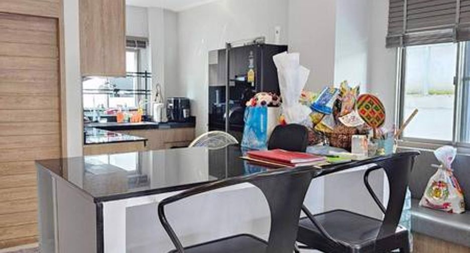 For sale 4 ベッドルーム house in East Pattaya, Pattaya