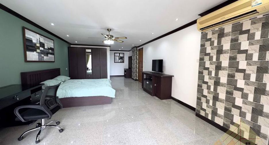 For sale 2 bedrooms condo in South Pattaya, Pattaya