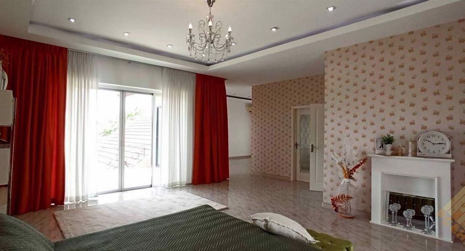 À vendre 3 chambres maison à Huay Yai, Pattaya