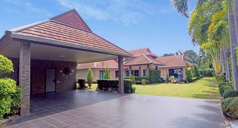 À vendre 3 chambres maison à Huay Yai, Pattaya