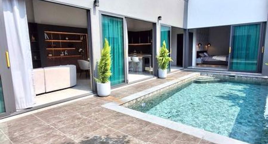 For sale 4 bedrooms house in East Pattaya, Pattaya