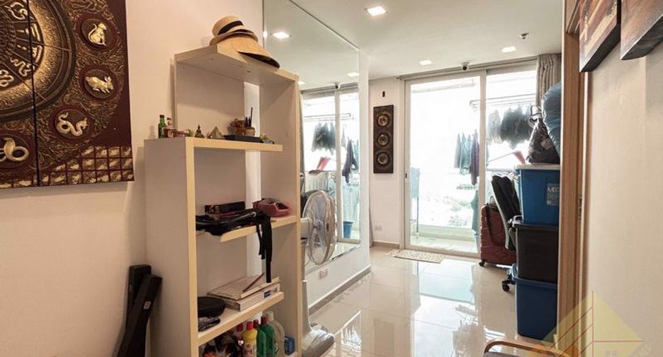 For sale 1 bed condo in South Pattaya, Pattaya
