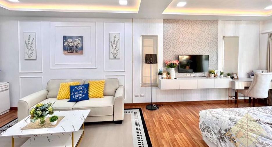 For sale 3 bedrooms house in East Pattaya, Pattaya