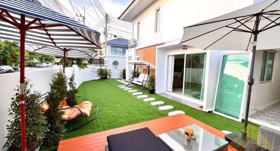For sale 3 bedrooms house in East Pattaya, Pattaya