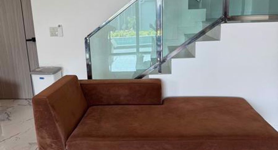 For rent 4 bedrooms house in East Pattaya, Pattaya
