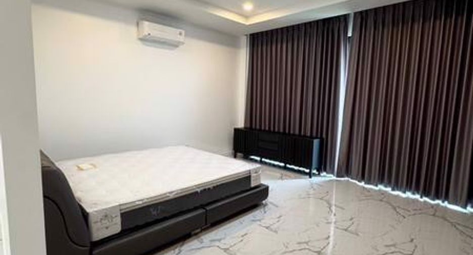For rent 4 bedrooms house in East Pattaya, Pattaya