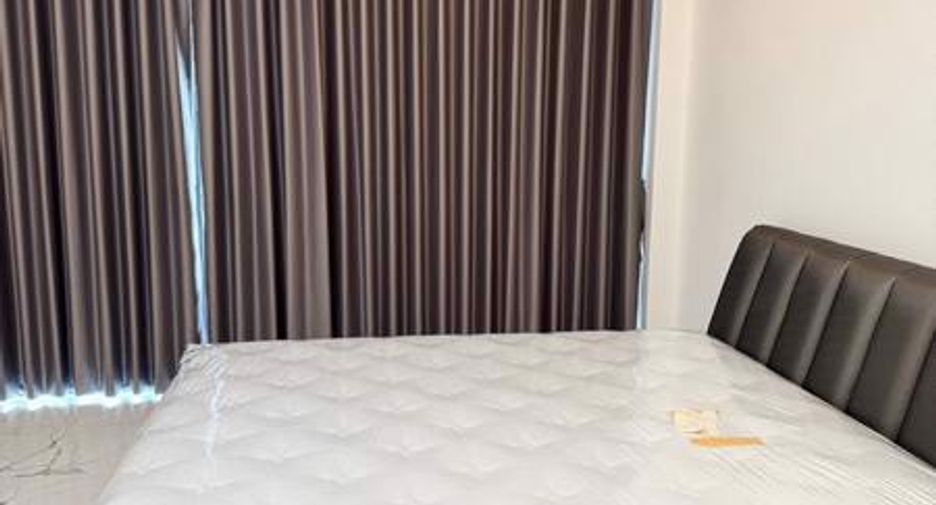 For rent 4 bedrooms house in East Pattaya, Pattaya