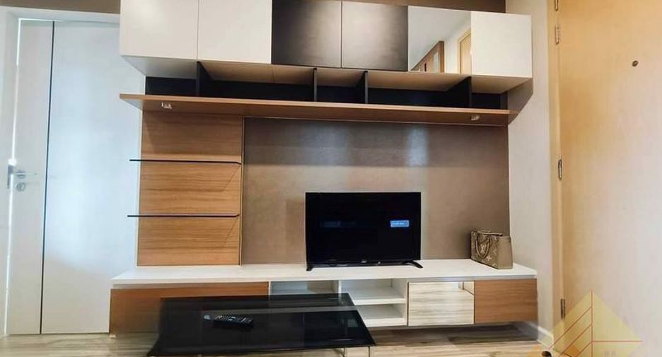 For sale 1 bed condo in Si Racha, Chonburi