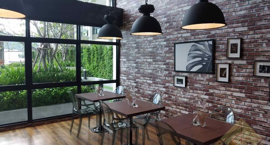 For sale 1 bed condo in Si Racha, Chonburi