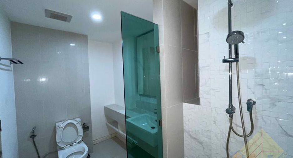 À vendre 2 chambres condo à Jomtien, Pattaya