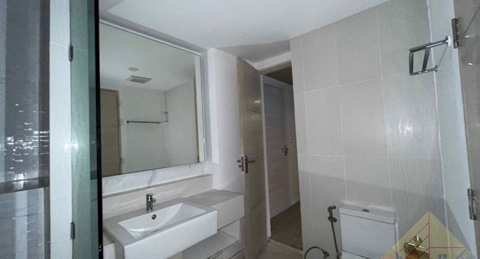 À vendre 2 chambres condo à Jomtien, Pattaya