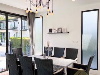 For rent and for sale 4 bedrooms house in Bang Lamung, Chonburi