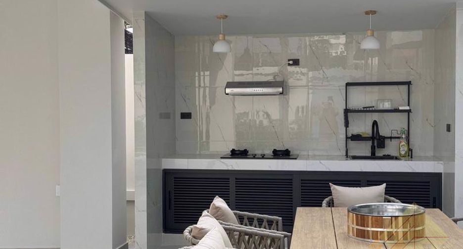 For sale 4 ベッドルーム house in Jomtien, Pattaya
