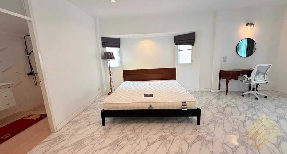 Haus zum Kauf mit 3 Zimmer in Jomtien, Pattaya