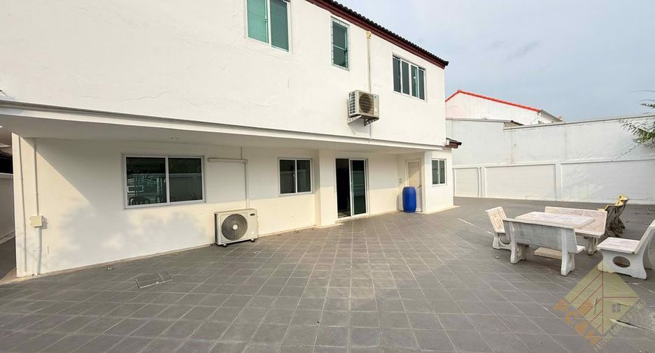 Haus zum Kauf mit 3 Zimmer in Jomtien, Pattaya