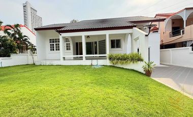 Haus zum Kauf mit 3 Zimmer in Jomtien, Pattaya