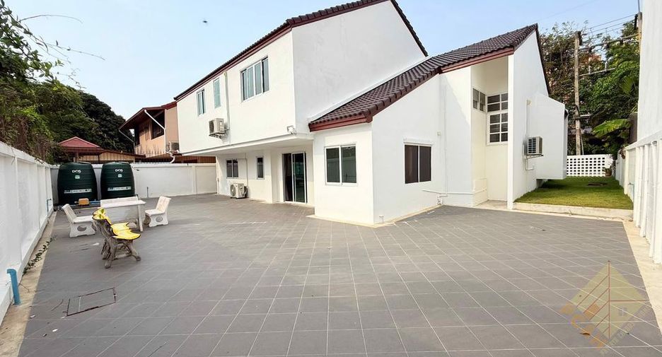 Haus zum Kauf mit 3 Zimmer in Jomtien, Pattaya