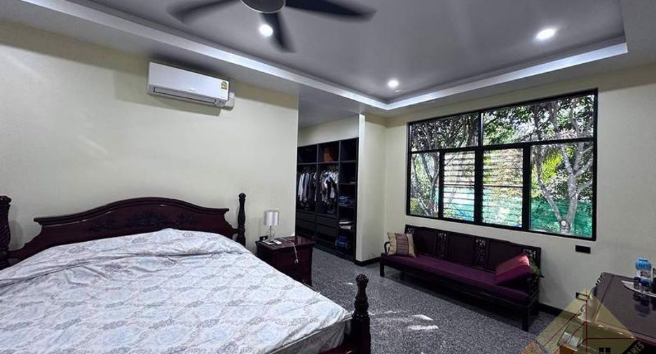 出售 4 卧室 独立屋 在 Sattahip, Chon Buri