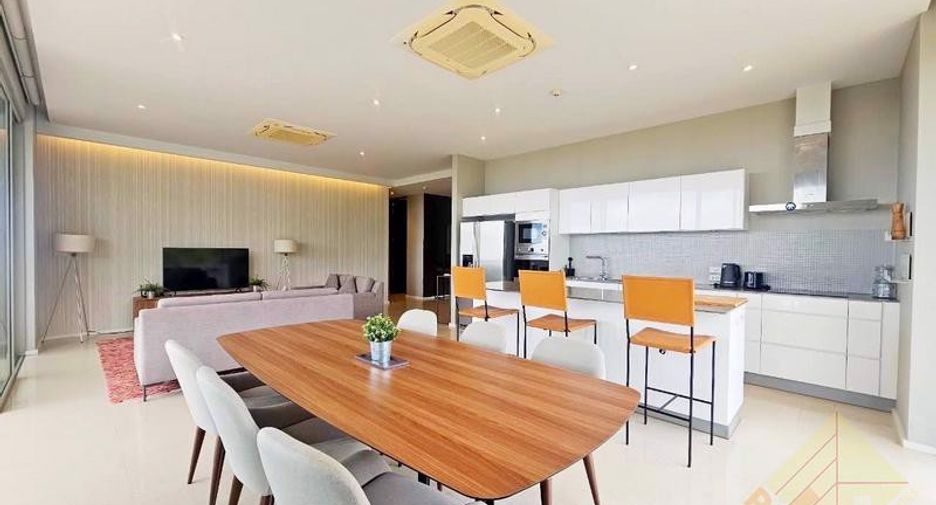 For sale 3 ベッドルーム condo in Sattahip, Chonburi