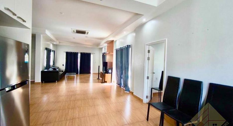 For sale 3 ベッドルーム house in Huay Yai, Pattaya