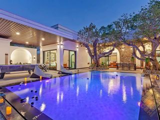 For rent 5 bedrooms house in Bang Lamung, Chonburi