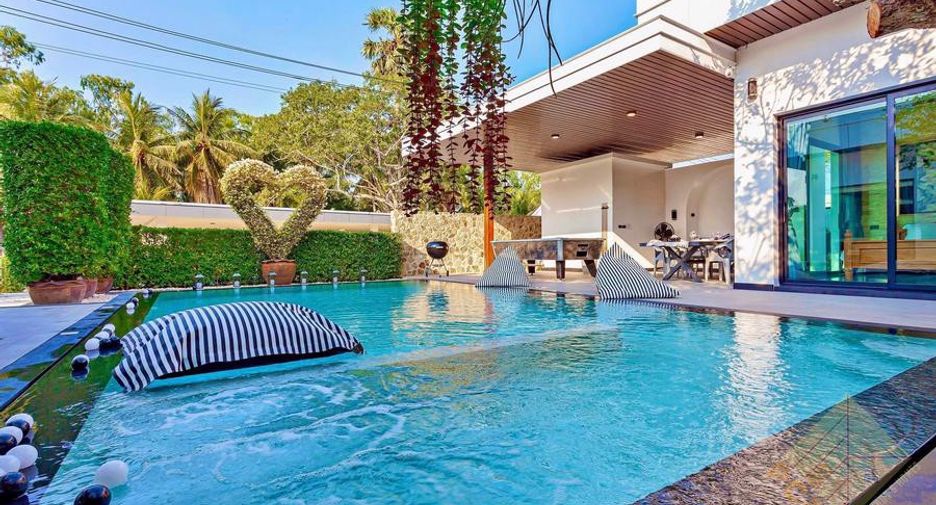 For rent 5 bedrooms house in Huay Yai, Pattaya