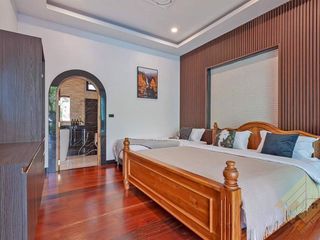 For rent 5 bedrooms house in Bang Lamung, Chonburi