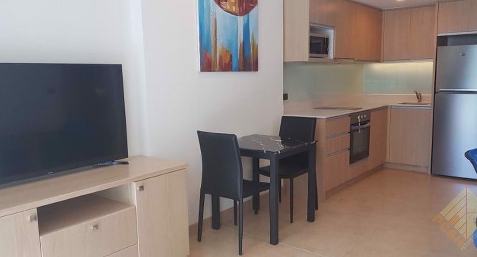 À vendre 1 chambre condo à Pratumnak, Pattaya