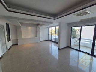 For sale 8 bedrooms townhouse in Bang Lamung, Chonburi
