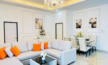 For sale 3 ベッドルーム house in East Pattaya, Pattaya