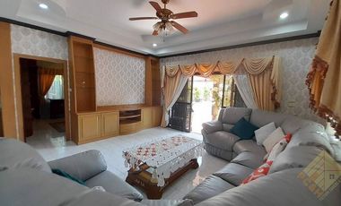 For sale 4 ベッドルーム house in East Pattaya, Pattaya