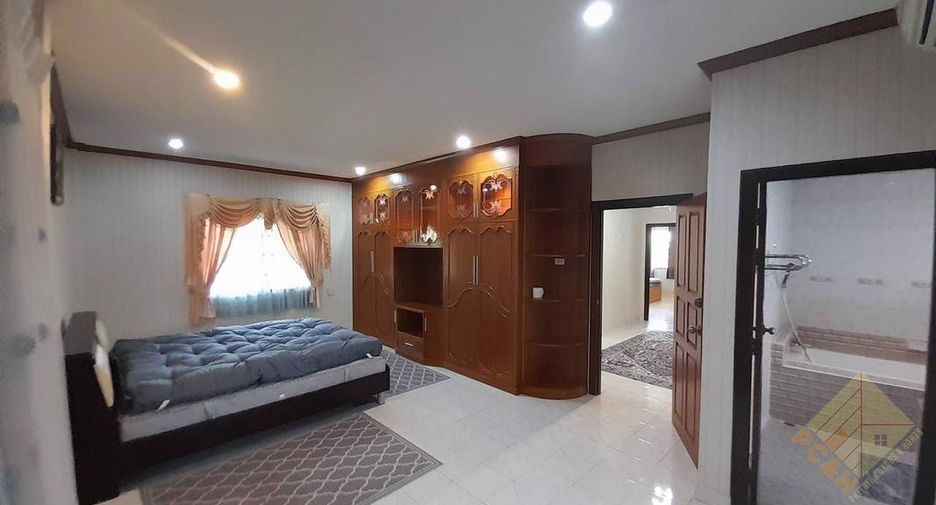 Casa en venta de 4 habitaciones en East Pattaya, Pattaya