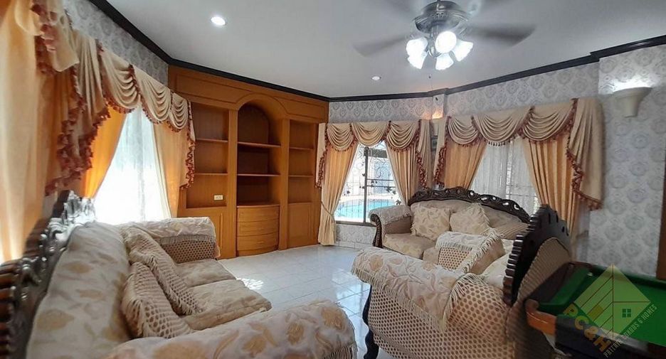 Casa en venta de 4 habitaciones en East Pattaya, Pattaya
