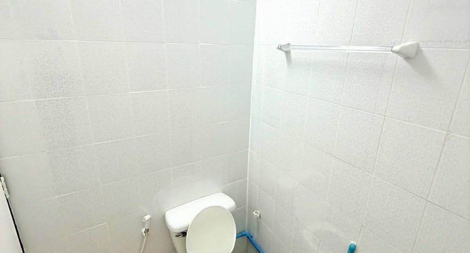 Reihenhaus zur Miete mit 3 Zimmer in Phra Khanong, Bangkok