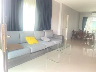 For rent 4 bedrooms house in Bang Phli, Samut Prakan