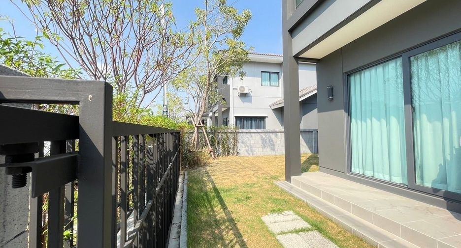 Haus zur Miete mit 4 Zimmer in Bang Phli, Samut Prakan
