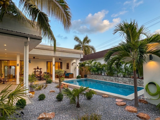 For sale and for rent 3 bedrooms villa in Hua Hin, Prachuap Khiri Khan