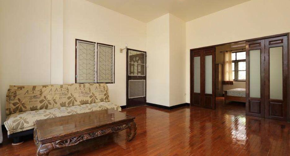 For sale 3 bedrooms house in Mueang Chiang Mai, Chiang Mai