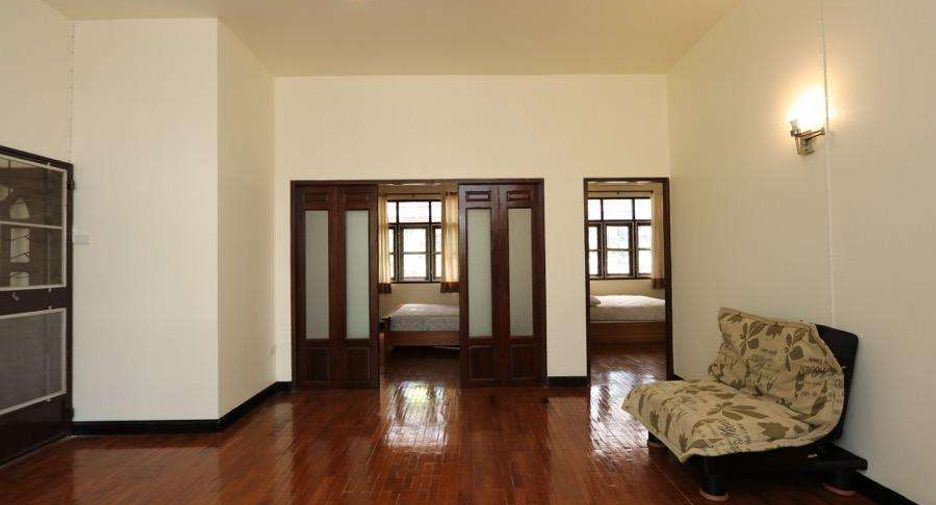 For sale 3 bedrooms house in Mueang Chiang Mai, Chiang Mai