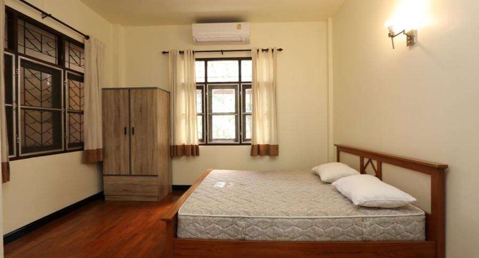 For sale 3 bedrooms house in Mueang Chiang Mai, Chiang Mai