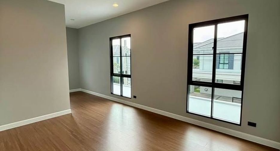 Haus zur Miete mit 4 Zimmer in Don Mueang, Bangkok