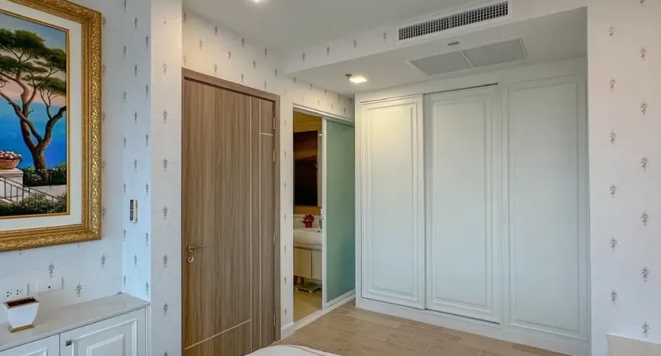 À louer et à vendre 2 chambres condo à Bang Saray, Pattaya