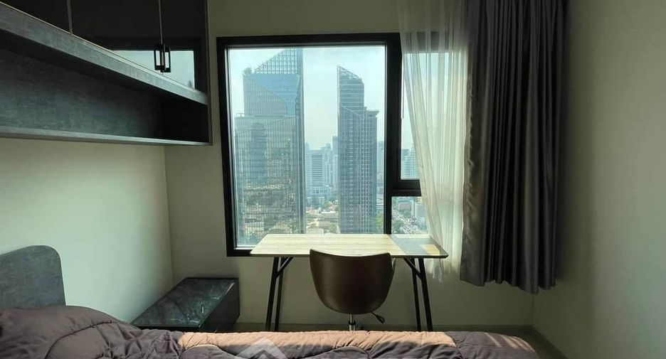For rent 2 ベッドルーム condo in Watthana, Bangkok