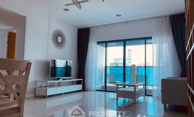 For rent 2 bedrooms condo in Pathum Wan, Bangkok