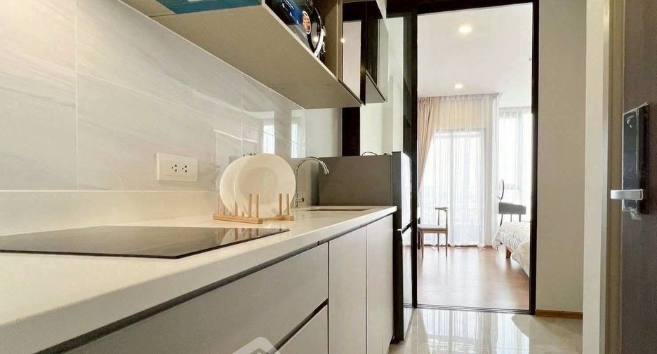 For rent 1 bed condo in Watthana, Bangkok