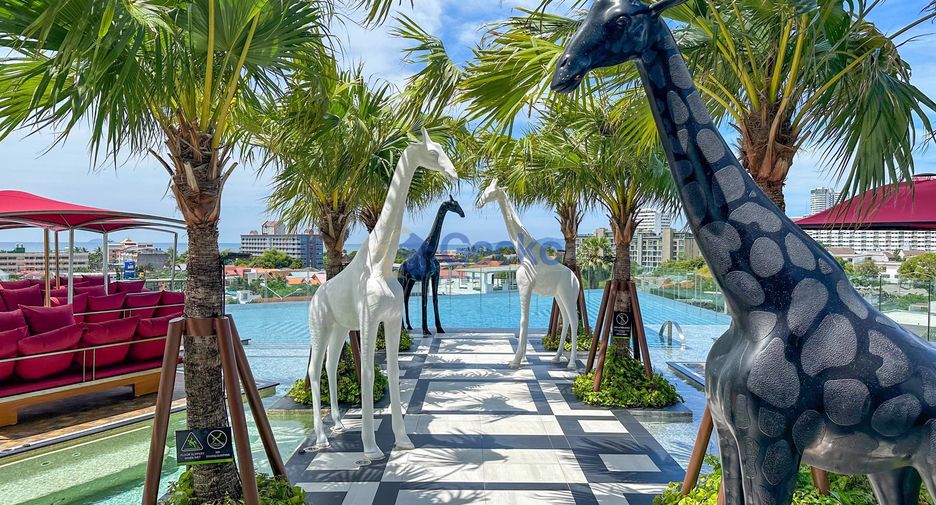 For rent and for sale 2 bedrooms condo in Jomtien, Pattaya