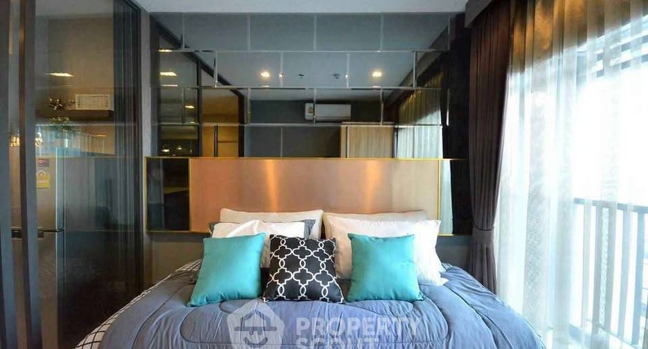 For rent 2 bedrooms condo in Khlong Toei, Bangkok